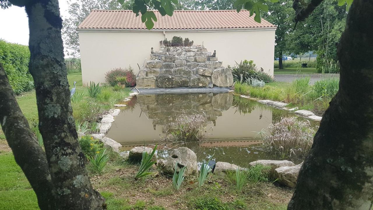 Maison Calme Et Paisible La Faye  外观 照片